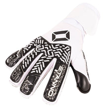 Load image into Gallery viewer, Stanno Volare Match III Goalkeeper Gloves Juniors