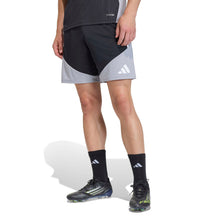 Load image into Gallery viewer, Adidas Tiro 26 Competition Zip-Pocket Training Shorts